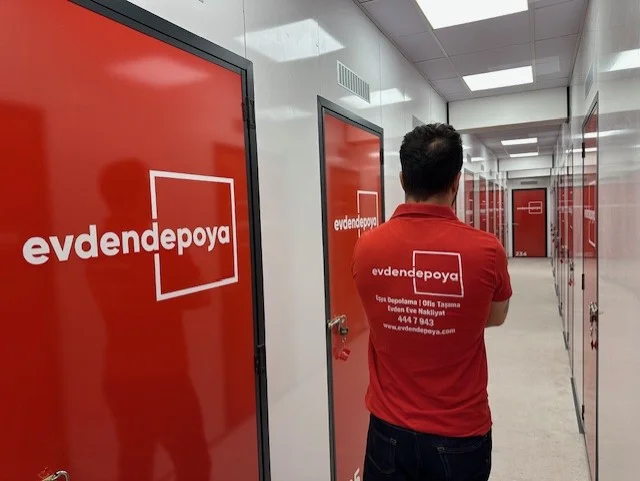 Evden Depoya İstanbul modern eşya depolama tesisi güvenli oda sistemli depo - 23