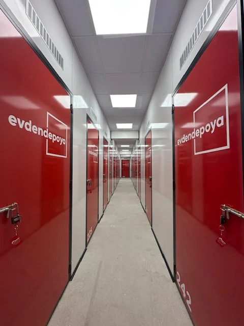 Evden Depoya İstanbul modern eşya depolama tesisi güvenli oda sistemli depo - 26