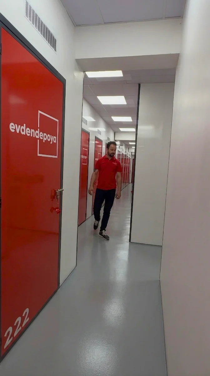 Evden Depoya İstanbul modern eşya depolama tesisi güvenli oda sistemli depo - 33